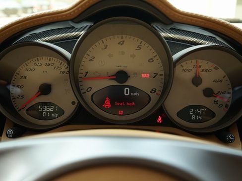 Used 2010 Porsche Cayman S image 13