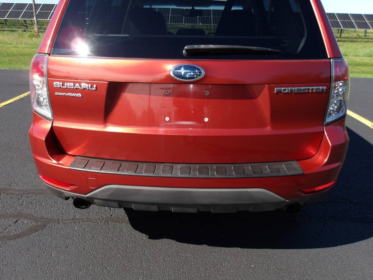 Used 2011 Subaru Forester 2.5X Limited AWD/4WD image 36