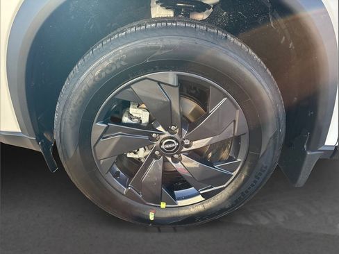 New 2026 Nissan Rogue SV w/ Cold Weather Package image 11