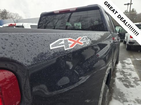 Used 2024 Chevrolet Silverado 1500 LT image 34