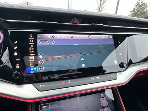 Used 2024 Jeep Wagoneer Launch Edition image 32