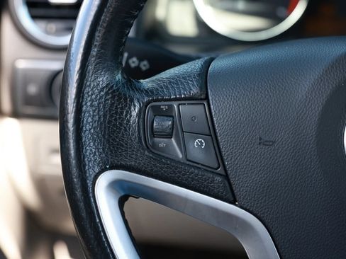 Used 2008 Saturn Vue XR w/ Premium Trim Package FWD image 27
