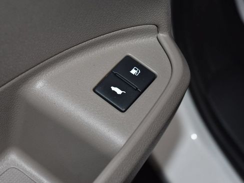 Used 2016 Honda Pilot EX-L image 6