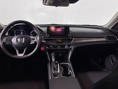 Used 2019 Honda Accord LX image 15
