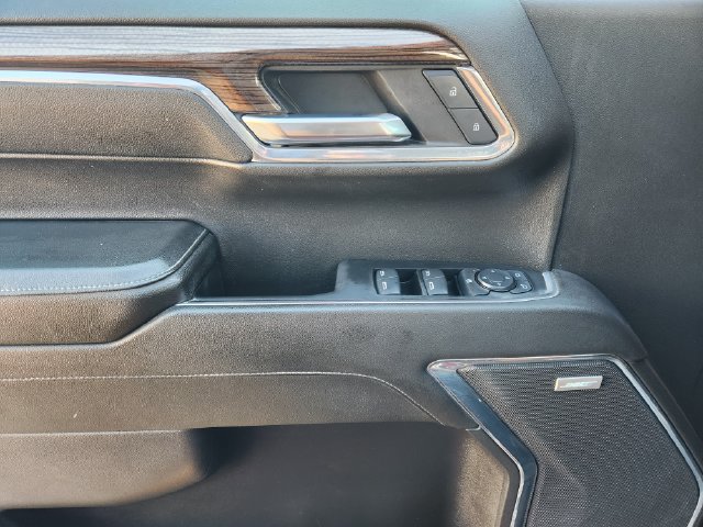 Used 2024 Chevrolet Silverado 1500 LT Trail Boss w/ Convenience Package II AWD/4WD image 24