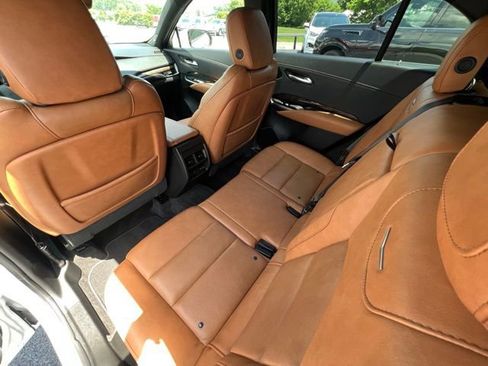 Used 2022 Cadillac XT4 Premium Luxury w/ Technology Package image 10