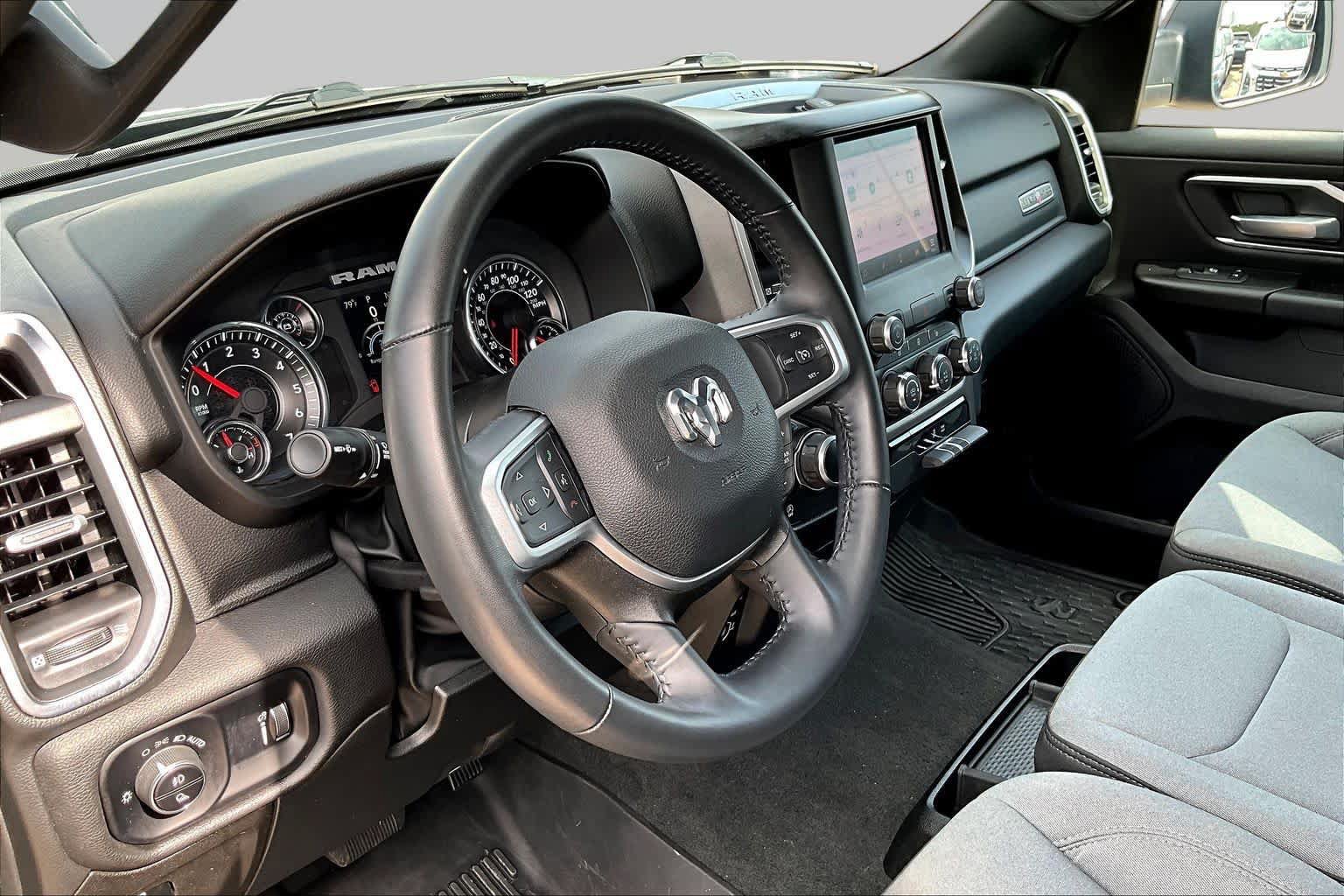 Used 2024 RAM 1500 Lone Star RWD image 17