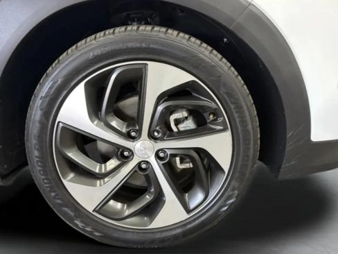 Used 2016 Hyundai Tucson Limited w/ Option Group 03 FWD image 26