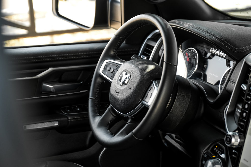Used 2023 RAM 1500 Laramie AWD/4WD image 24