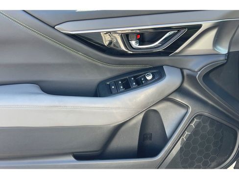 Used 2020 Subaru Outback Onyx Edition XT image 11