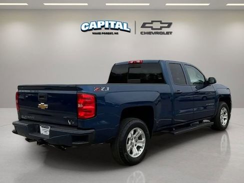 Used 2018 Chevrolet Silverado 1500 LT w/ All Star Edition image 5
