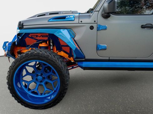 Used 2021 Jeep Gladiator Rubicon w/ Safety Group image 19