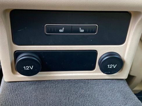 Used 2016 Jaguar XF Prestige image 14