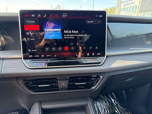 New 2026 Volkswagen Tiguan SE R-Line AWD/4WD image 14