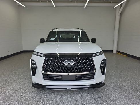 New 2026 INFINITI QX80 4WD w/ Sport Exterior Package image 8