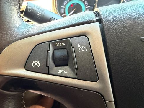 Used 2012 Buick LaCrosse Leather FWD image 27