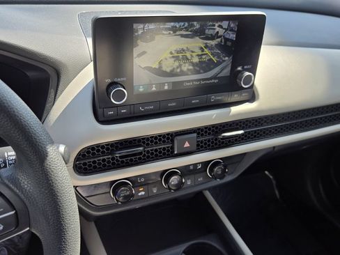 Certified 2024 Honda HR-V LX image 21