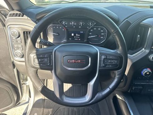 Used 2019 GMC Sierra 1500 SLT w/ SLT Premium Package AWD/4WD image 11