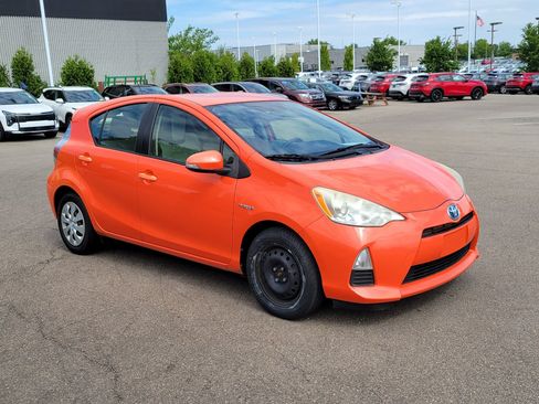 Used 2012 Toyota Prius C One FWD image 25