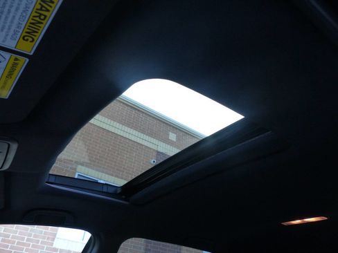 Used 2023 Honda Passport EX-L image 34