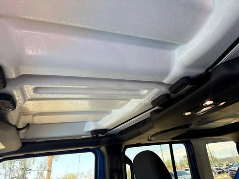 Used 2023 Jeep Wrangler Unlimited w/ Cold Weather Group AWD/4WD image 15