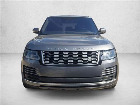 Used 2020 Land Rover Range Rover HSE image 2