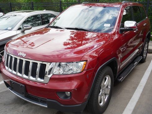 Used 2013 Jeep Grand Cherokee Limited w/ Luxury Group II image 1