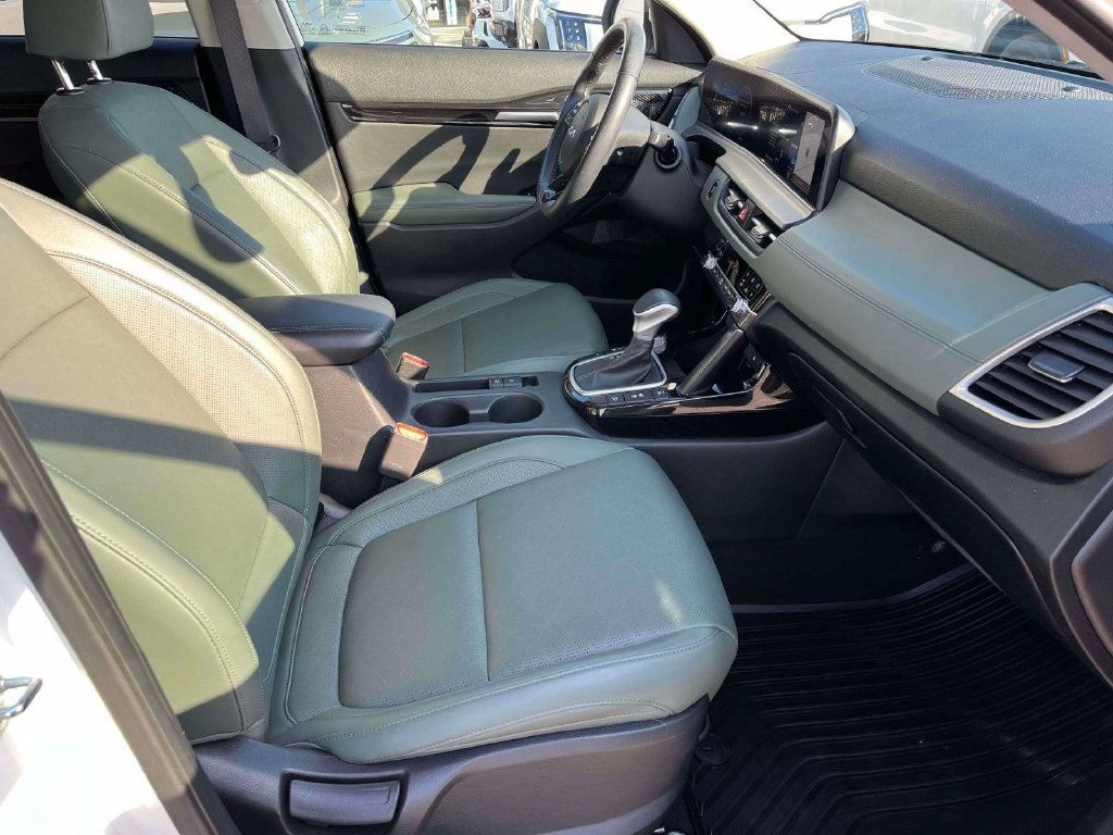 Used 2024 Kia Seltos SX w/ SX Sunroof Package AWD/4WD image 12