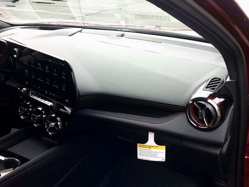 New 2025 Chevrolet Blazer EV RS image 28