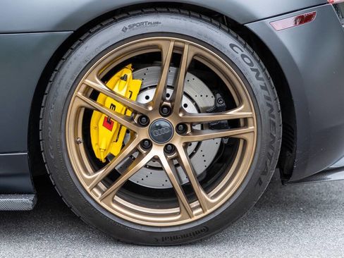 Used 2010 Audi R8 V10 image 14