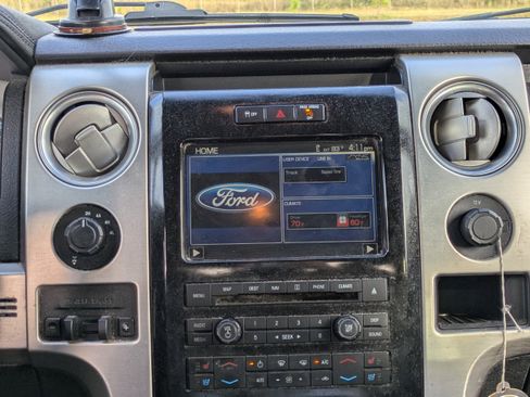 Used 2012 Ford F150 Platinum image 16