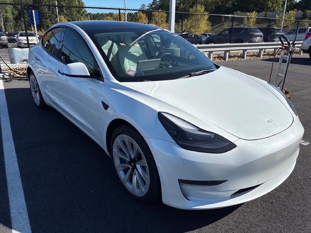 Used 2022 Tesla Model 3 RWD image 1