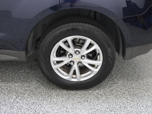 Used 2017 Chevrolet Equinox LT w/ Convenience Package FWD image 10