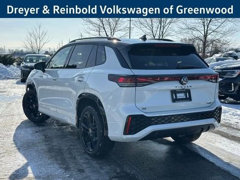 New 2026 Volkswagen Tiguan SE R-Line image 4