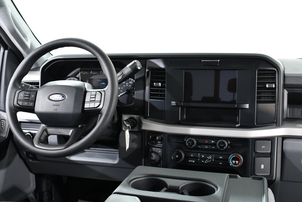 New 2027 Ford F550 4x4 Supercab Super Duty image 8