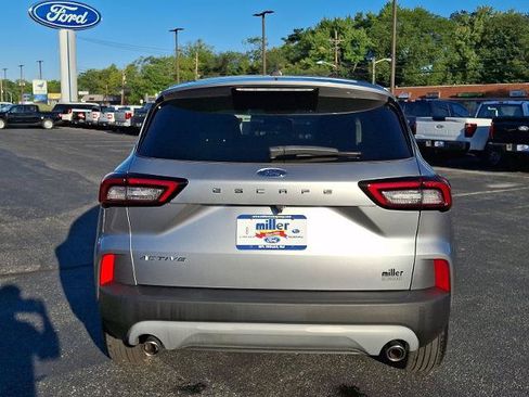 Certified 2023 Ford Escape Active w/ Cold Weather Package FWD image 5