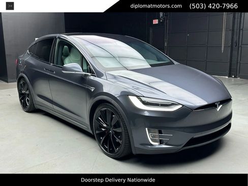 Used 2019 Tesla Model X Performance image 9