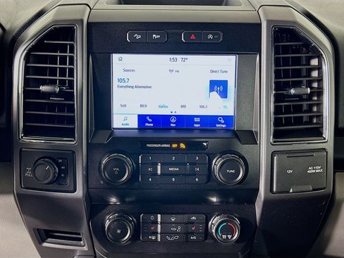 Used 2020 Ford F150 XLT w/ Equipment Group 302A Luxury AWD/4WD image 21