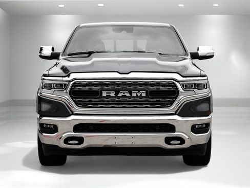 Used 2022 RAM 1500 Limited w/ Bed Utility Group image 5
