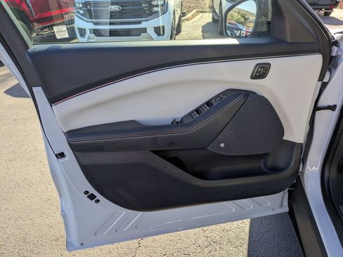 Used 2023 Ford Mustang Mach-E Premium image 12