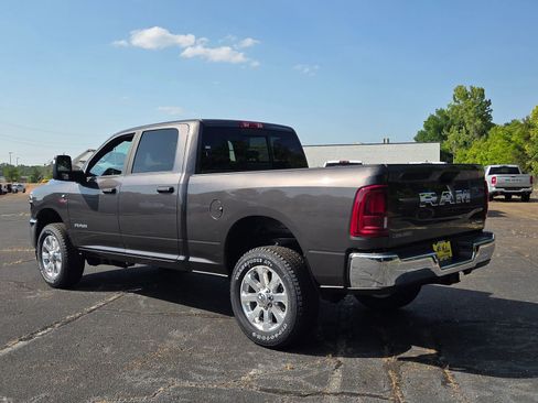 New 2026 RAM 2500 Big Horn AWD/4WD image 4