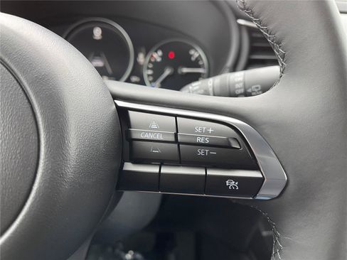 New 2025 MAZDA CX-30 AWD 2.5 S w/ Select Sport Pkg image 16