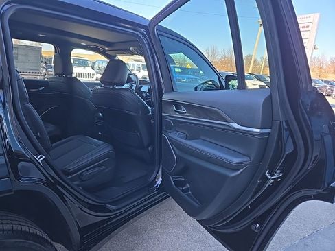 New 2026 Jeep Grand Cherokee L Limited image 84