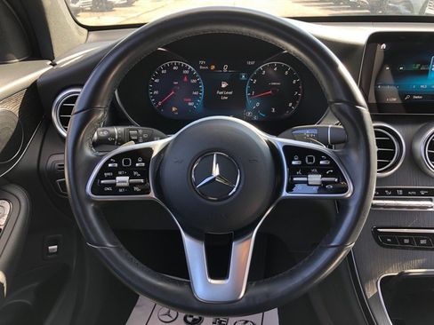 Used 2022 Mercedes-Benz GLC 300 4MATIC w/ Premium Package Lite image 19