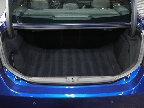 Used 2019 Alfa Romeo Giulia Quadrifoglio w/ Driver Assist Dynamic Package image 57