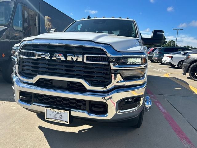 New 2027 RAM 3500 Tradesman AWD/4WD image 3