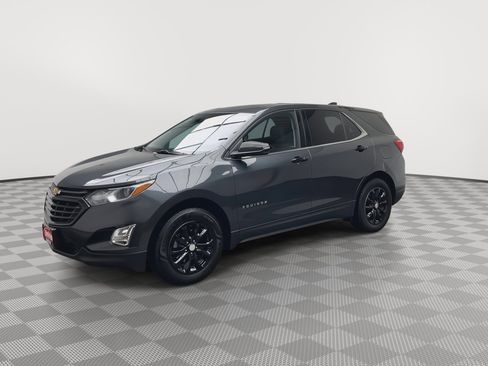 Used 2018 Chevrolet Equinox LT image 34