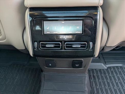 Certified 2023 Lincoln Aviator Reserve w/ Equipment Group 201A image 18