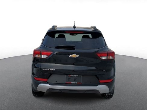 Used 2021 Chevrolet TrailBlazer LT w/ Driver Confidence Package image 7