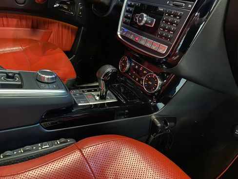 Used 2016 Mercedes-Benz G 550 image 34